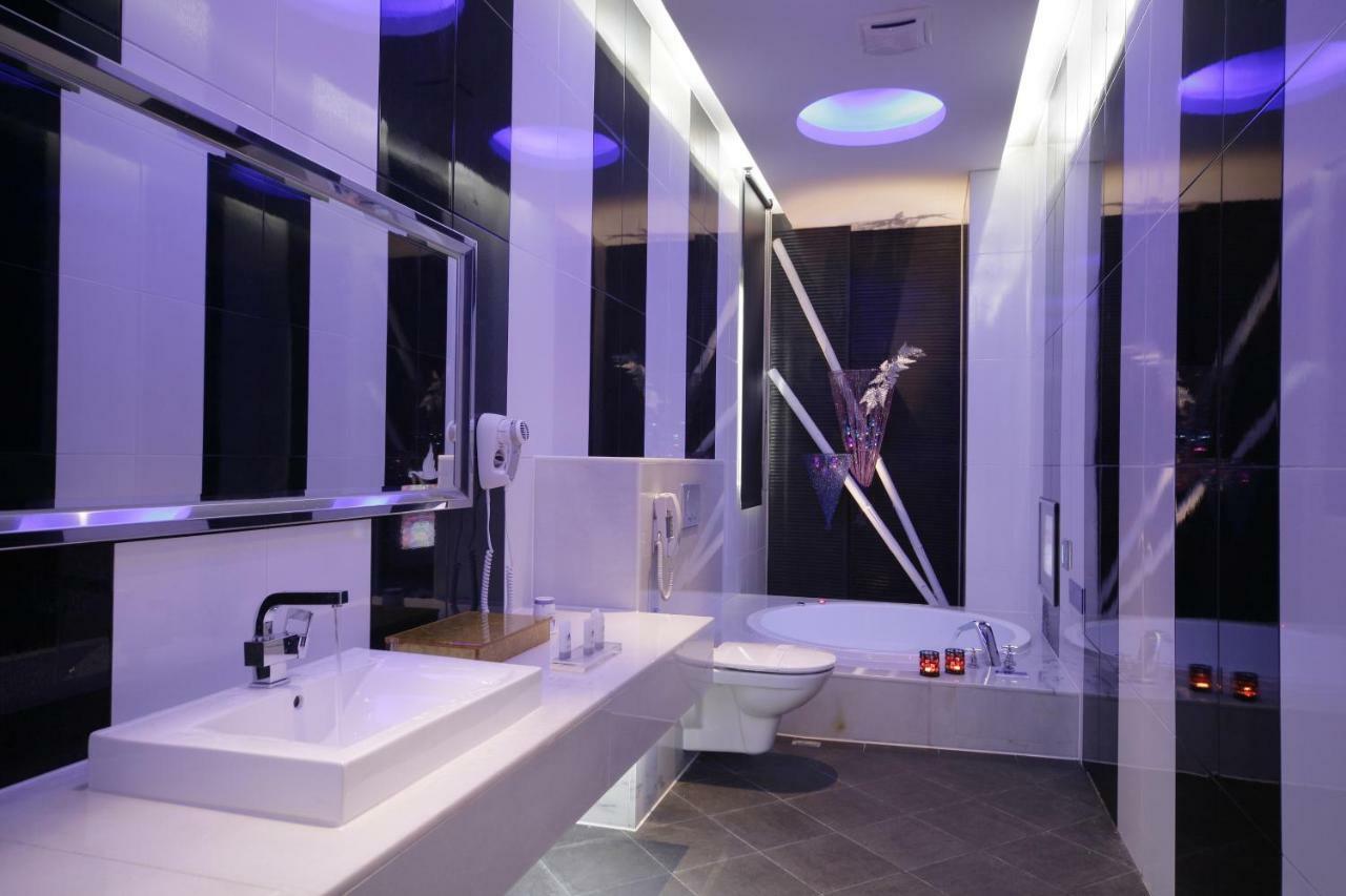 Dubai Villa Motel Daya Εξωτερικό φωτογραφία
