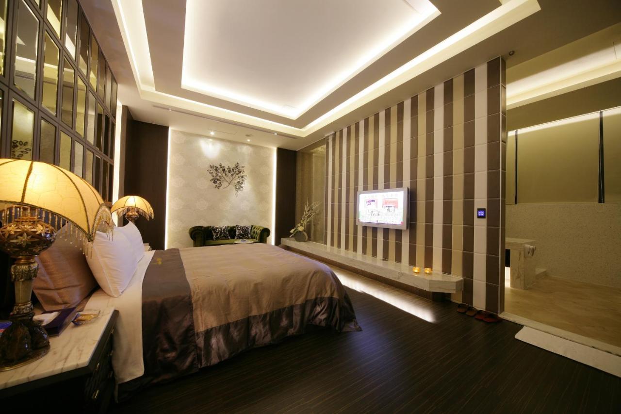 Dubai Villa Motel Daya Εξωτερικό φωτογραφία